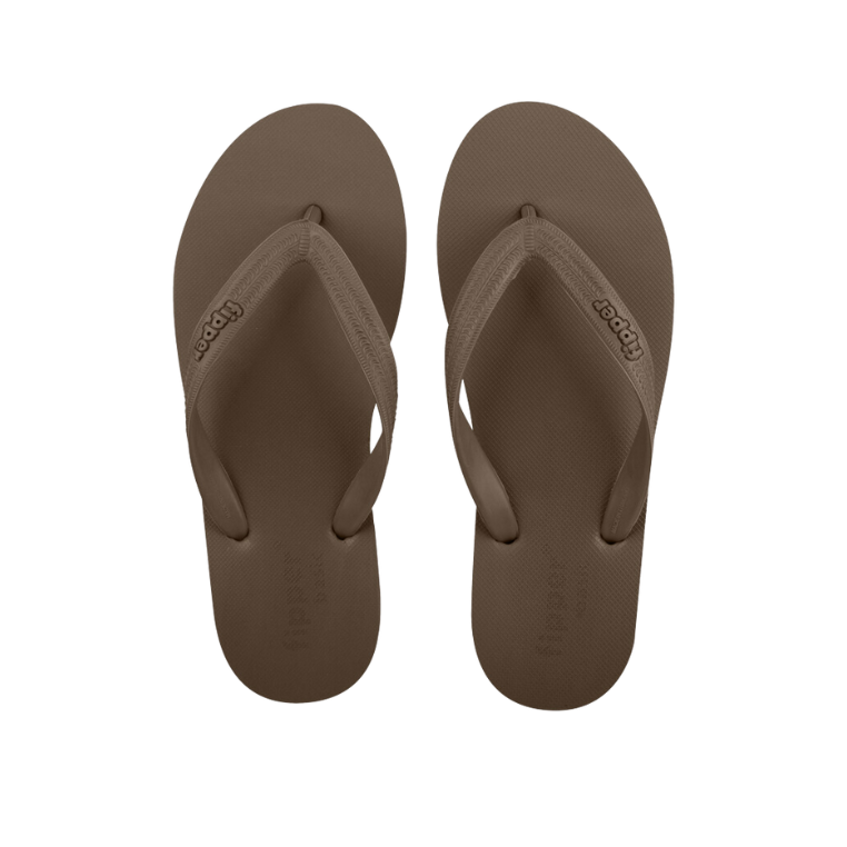 Basic M - Brown Pine